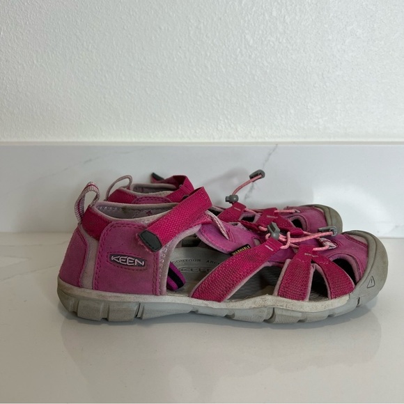 Keen Very Berry Pink Seacamp II CNX Hybrid Water Sport Sandal Waterproof Size 5 - Picture 12 of 12